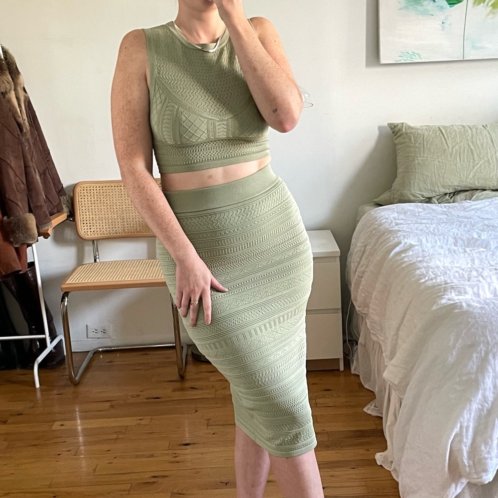 Babaton Knit Set